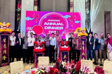 龍行千里 不忘初心 | 景興紙業全資子公司景興控股（馬）有限公司年會盛典點燃2024！